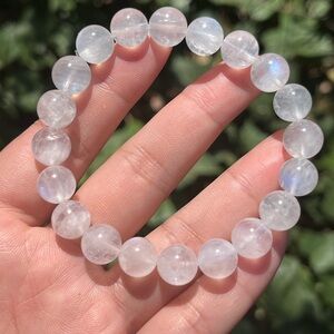 10mm white‎ moonstone bracelet